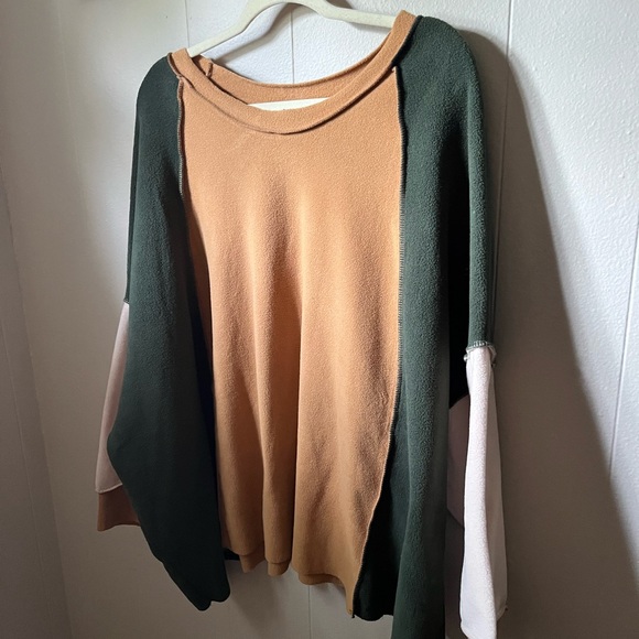 Color block sweater - Picture 2 of 2